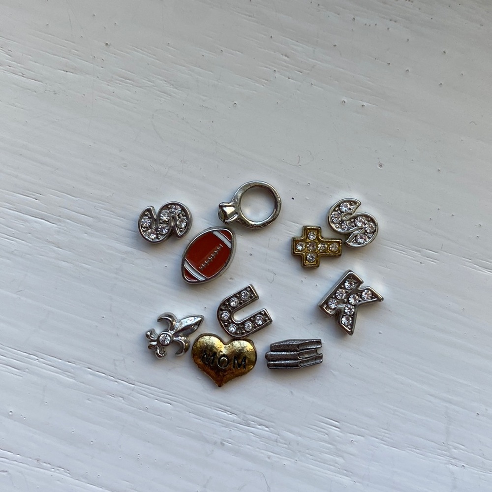 5/$22 floating locket charms